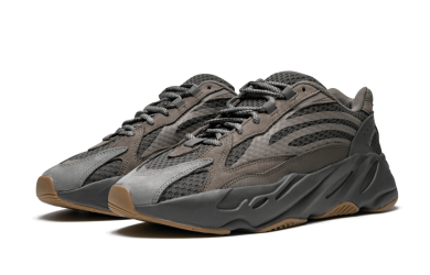 Yeezy 700 V2 Geode