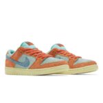 Nike Dunk Orange Emerald